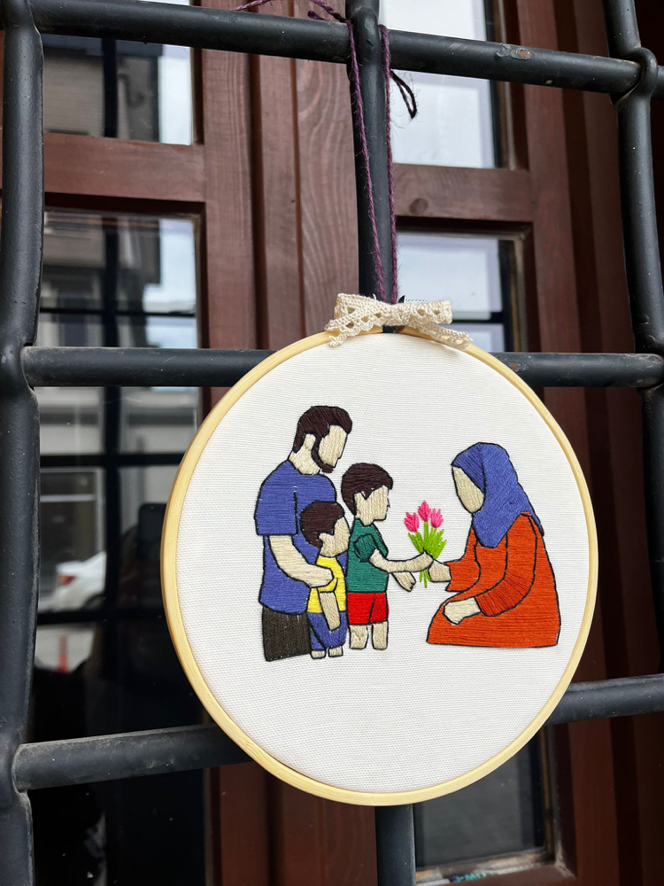 Kişiye Özel Nakış Kasnak Pano | Anneler Günü Hediyesi | Aile Temalı El Yapımı Duvar Süsü