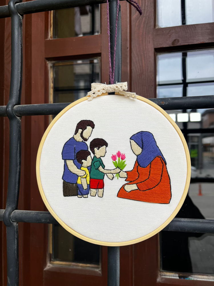 Kişiye Özel Nakış Kasnak Pano | Anneler Günü Hediyesi | Aile Temalı El Yapımı Duvar Süsü