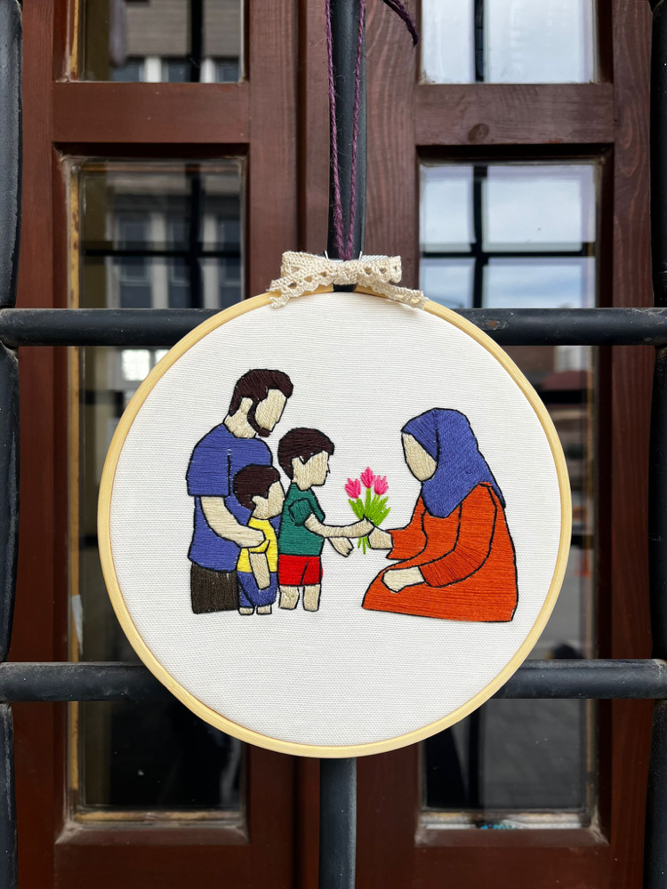 Kişiye Özel Nakış Kasnak Pano | Anneler Günü Hediyesi | Aile Temalı El Yapımı Duvar Süsü