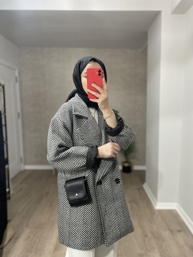 BALIKSIRTI KAŞE KABAN -Siyah
