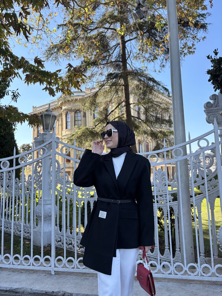 KEMERLİ BLAZER CEKET -Siyah