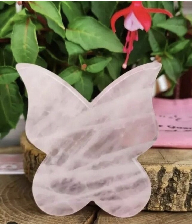 Pembe Kuvars Kelebek Guasha Taşı 