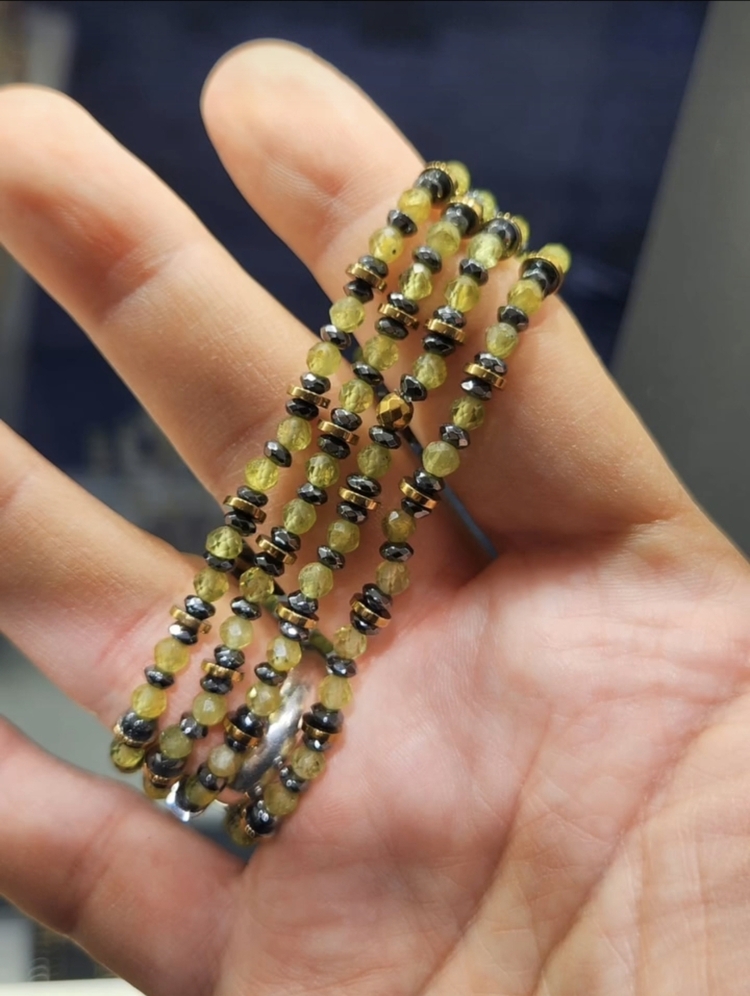 4 MM Kristal Kesim Zebercet Taşı Hematit Taş Tasarımlı