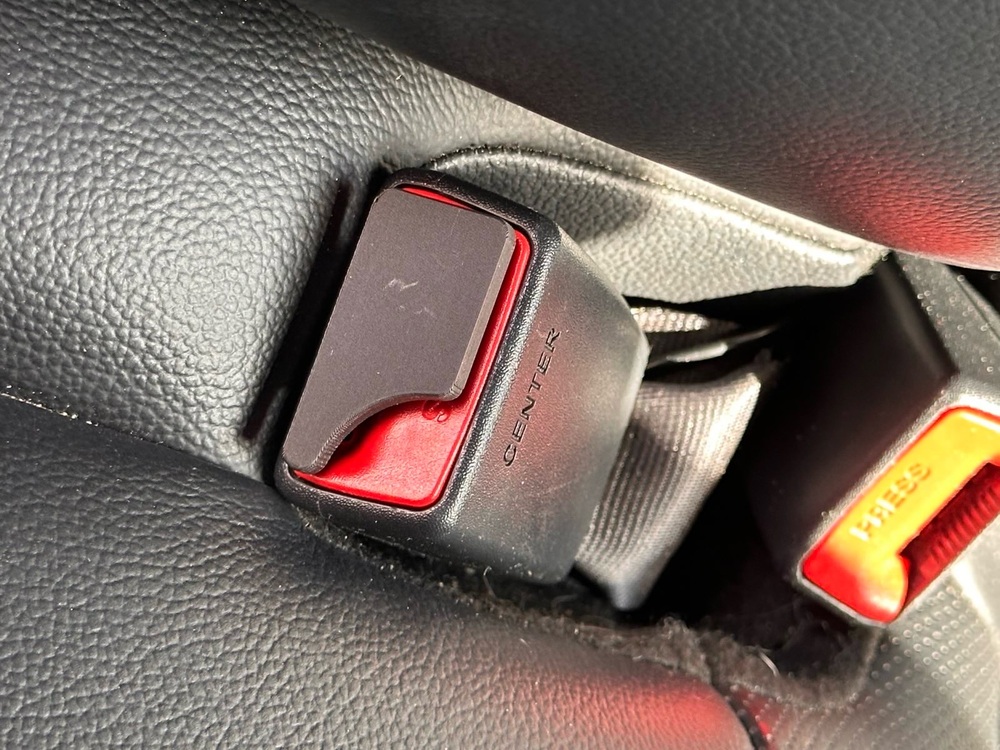 BYD Arka Koltuk Emniyet Kemeri Uyarı Engelleyici Toka