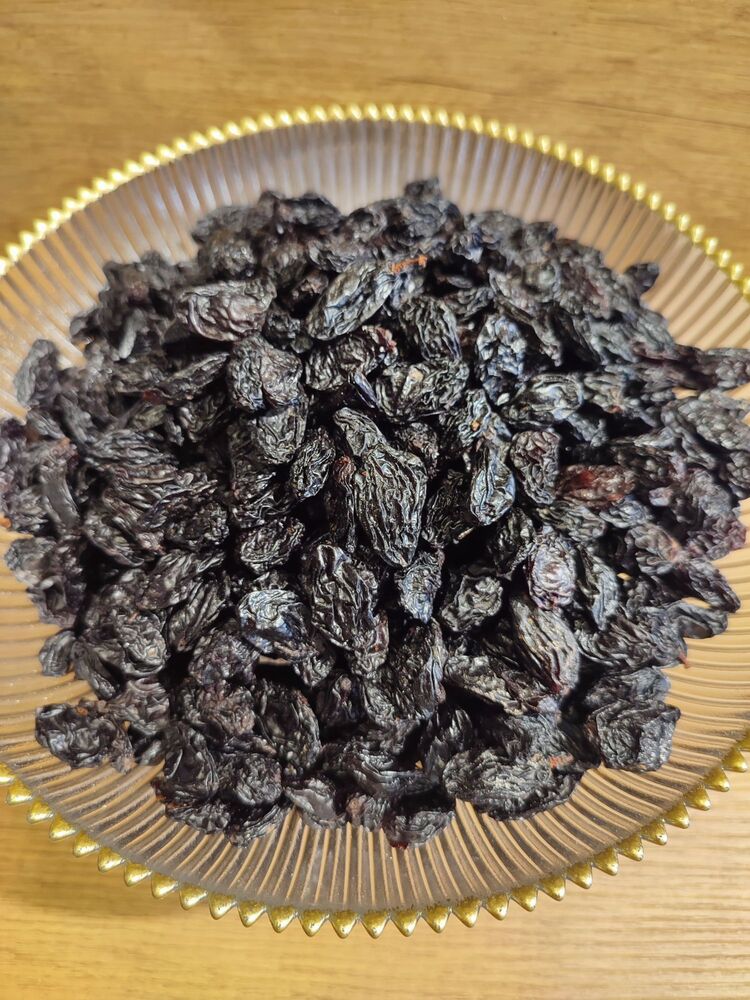 ÇEKİRDEKLİ SİYAH ÜZÜM 250 gr