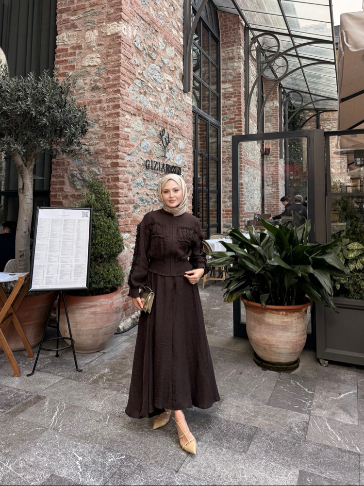 Nora takım kahverengi