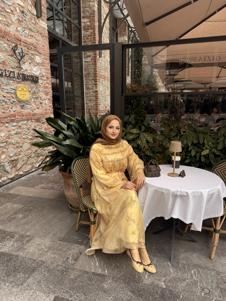 Büzgülü takım sarı