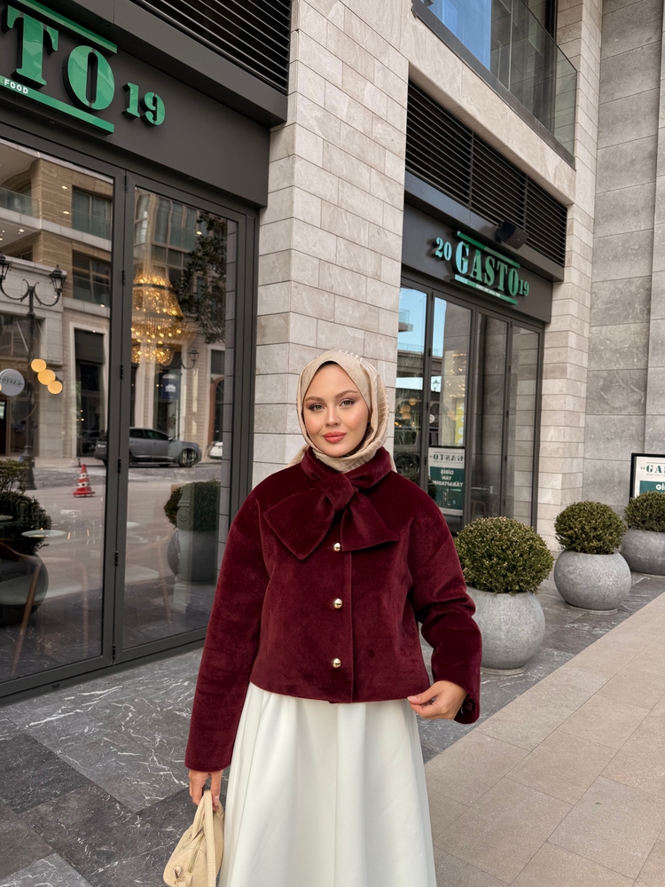 Yaka detaylı kaban bordo