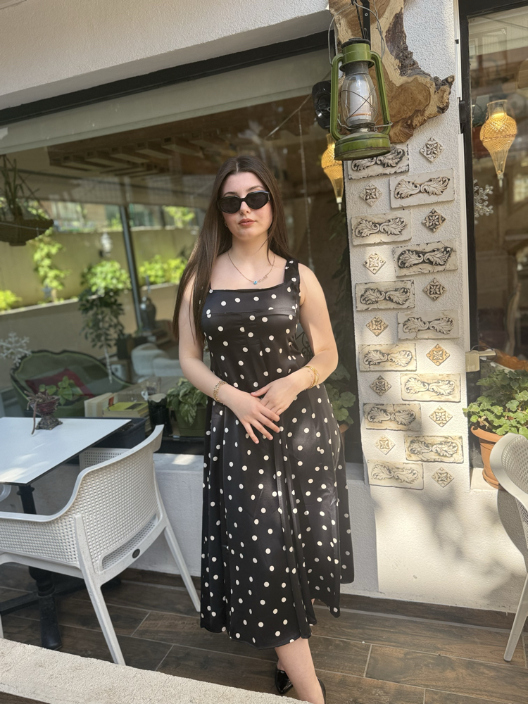 PUANTİYE SATEN DOKU ELBİSE