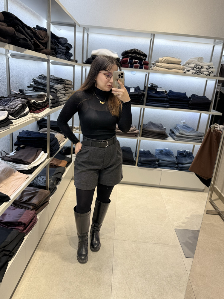 KEMERLİ ŞORT