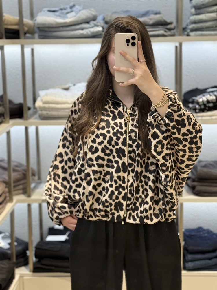 BOMBER SATEN CEKET