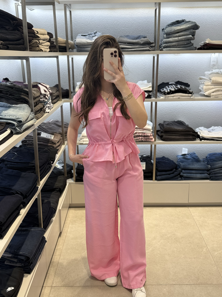PEMBE YELEKLİ TAKIM 