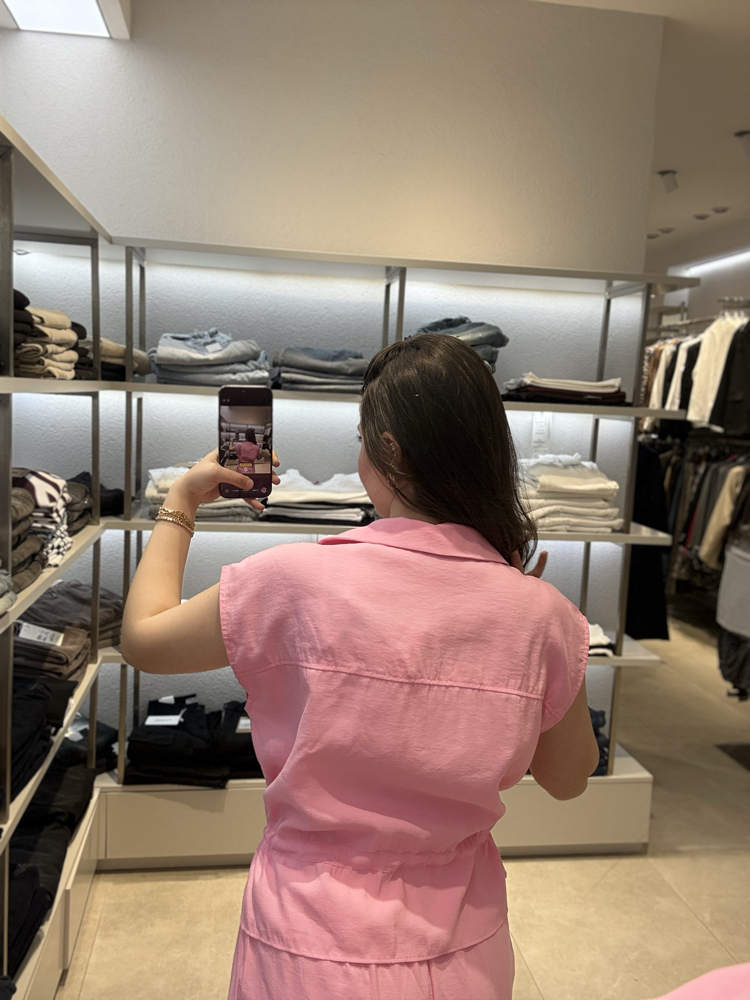 PEMBE YELEKLİ TAKIM 