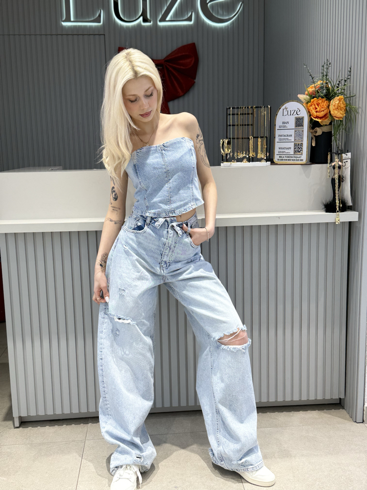 YIRTIK JEAN
