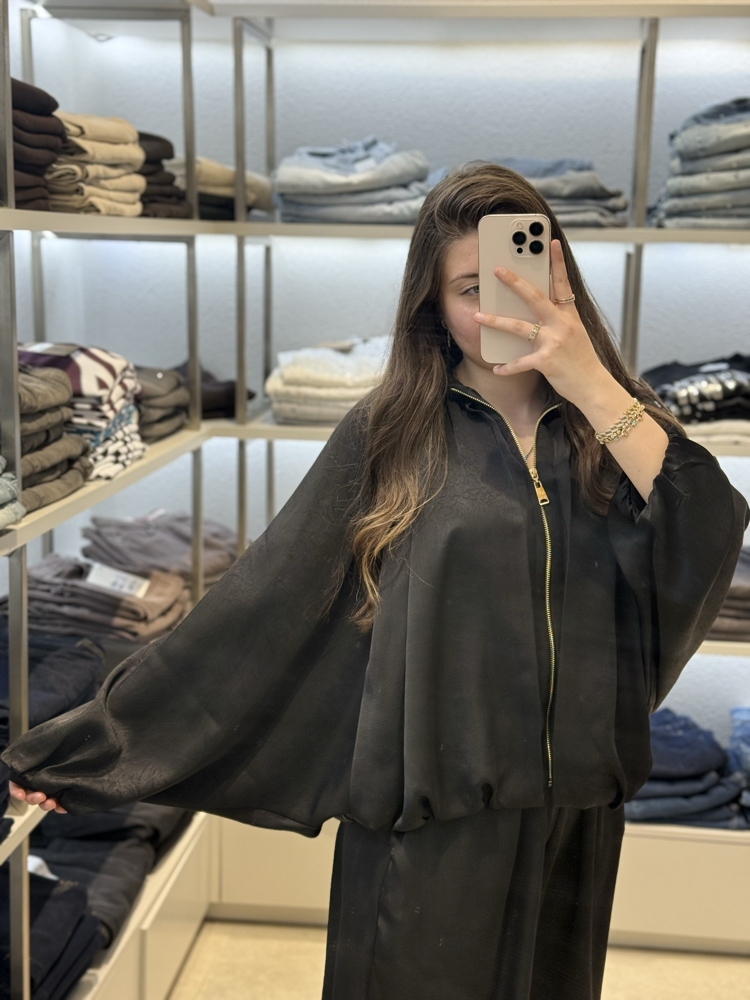 BOMBER SATEN CEKET