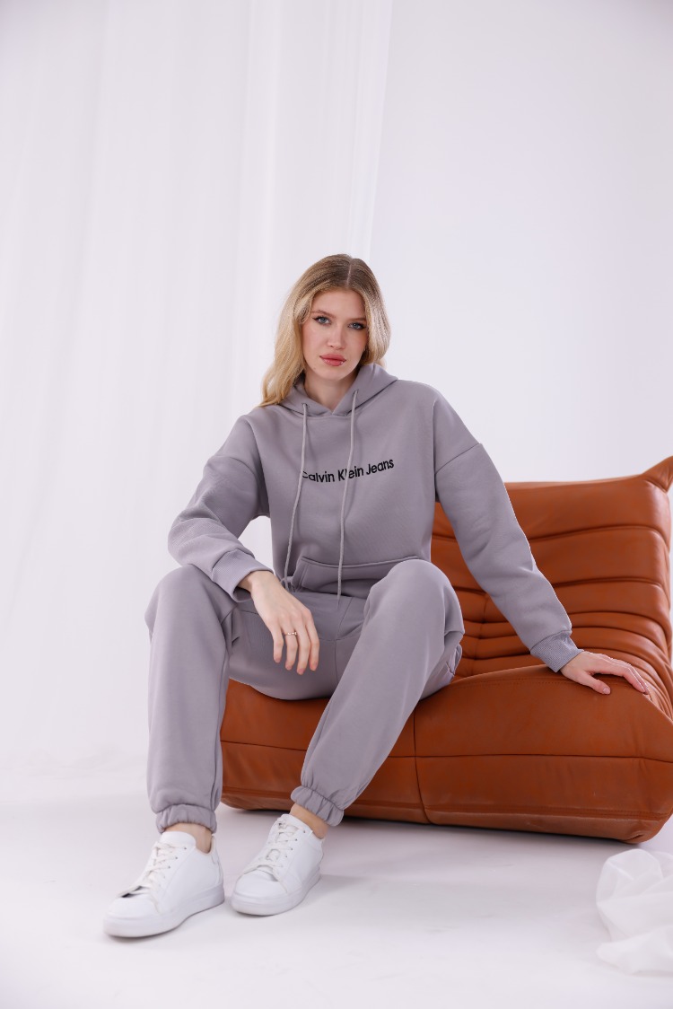 CALVİN KLEİN JEANS EŞOFMAN TAKIMI GRİ