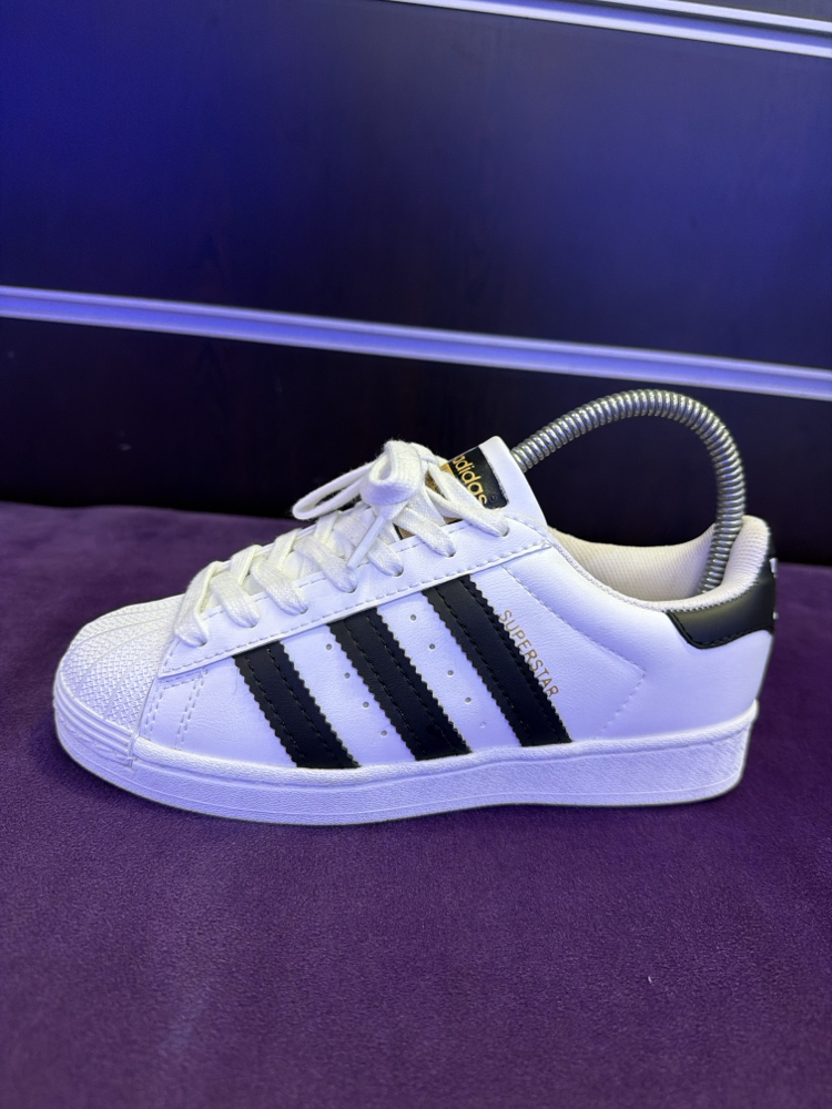 Adidas süper star
