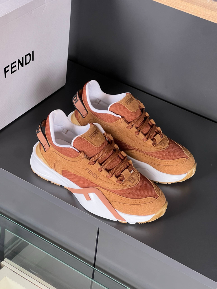 FENDİ İTHAL KADIN SNEAKER 