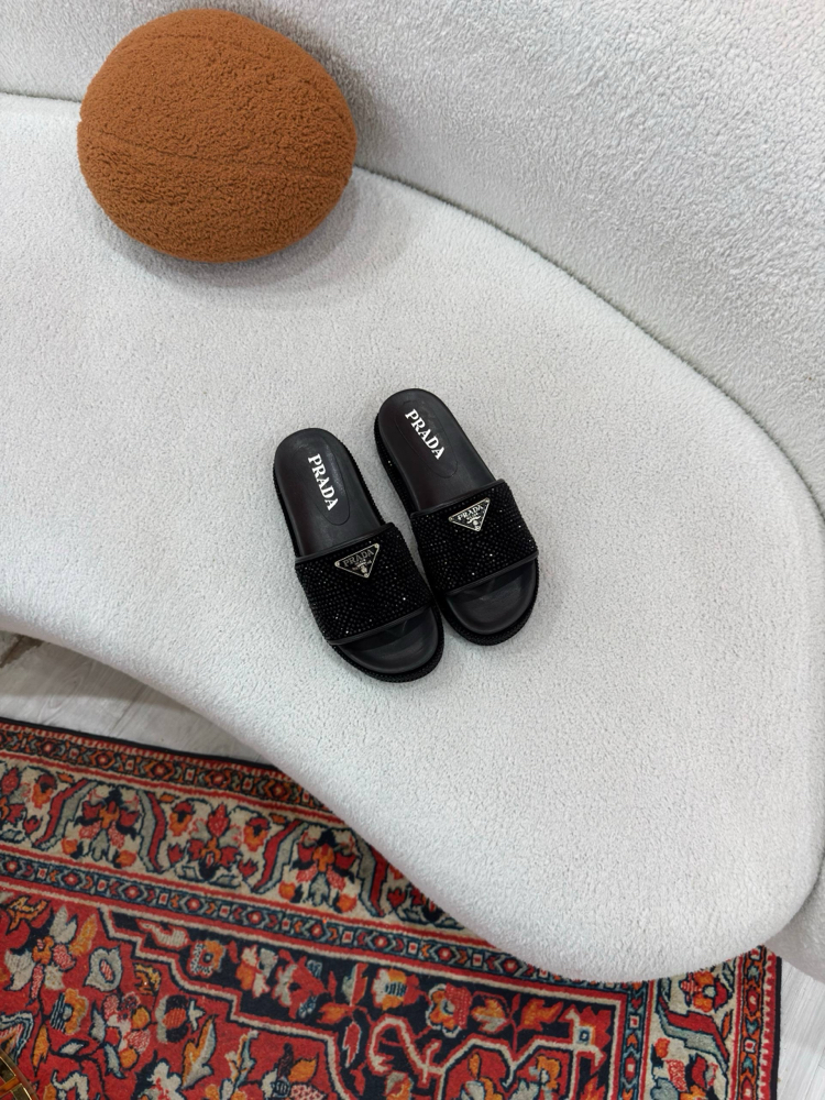 PRADA İTHAL TAŞLI TERLİK