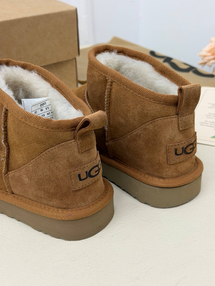 UGG CLASSİC ULTRA MİNİ - HAKİKİ SUET DERİ