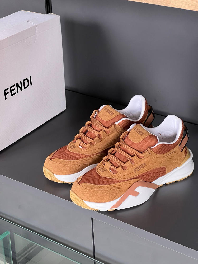 FENDİ İTHAL KADIN SNEAKER 