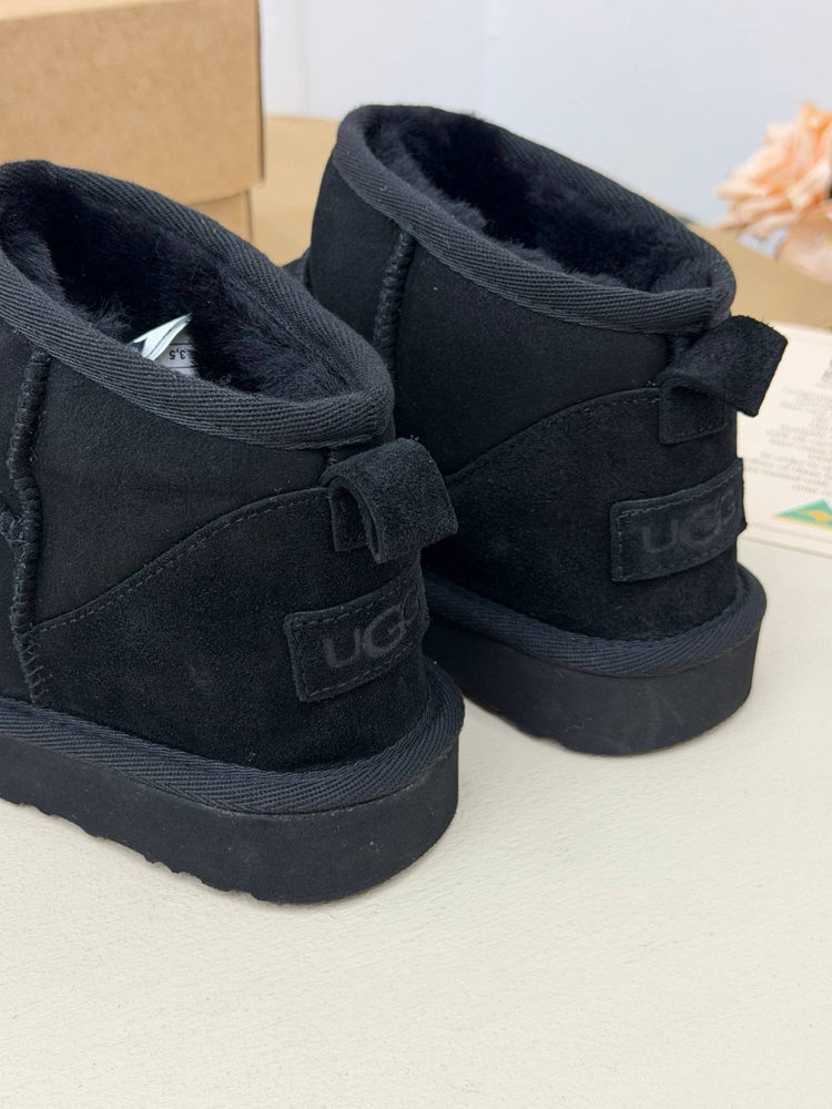 UGG CLASSİC ULTRA MİNİ - HAKİKİ SUET DERİ