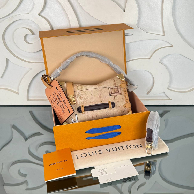 Louis Vuitton Noe Bag İthal Ürün A+ Plus 27.5x36 cm 910538