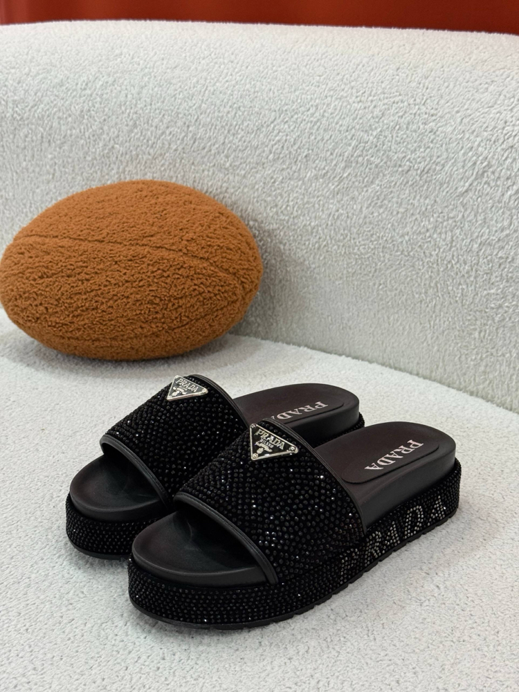 PRADA İTHAL TAŞLI TERLİK