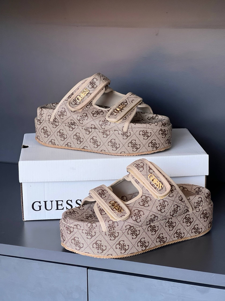 GUESS İTHAL PLATFORM TERLİK 