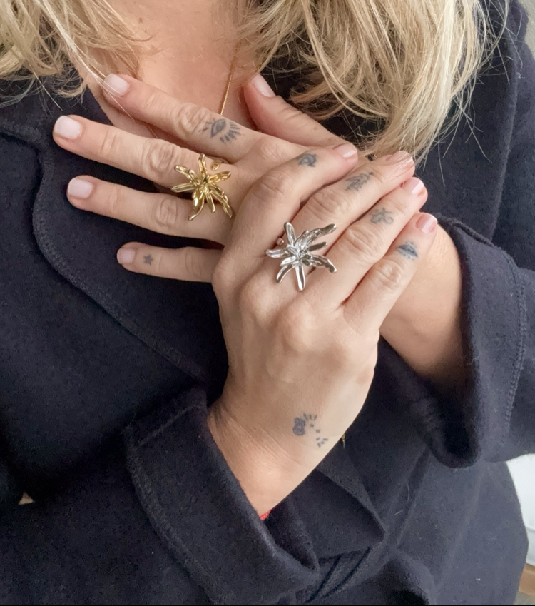 Flower ring