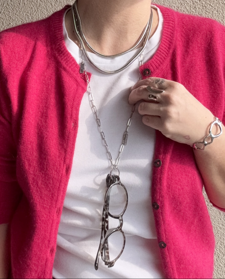 Glasses holder necklace