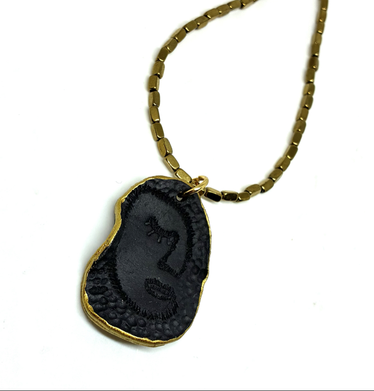 S-face gold