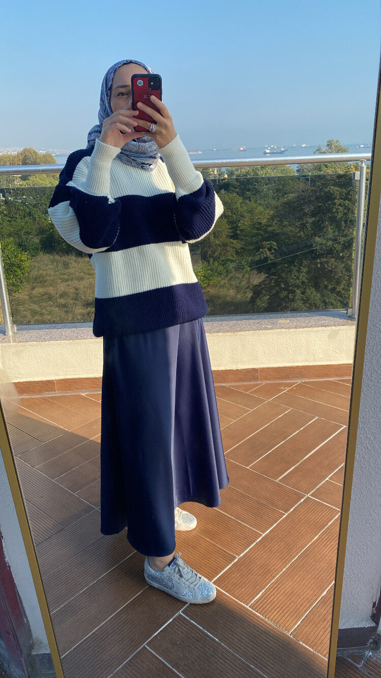 Oversize Lacivert beyaz cizgili kazak