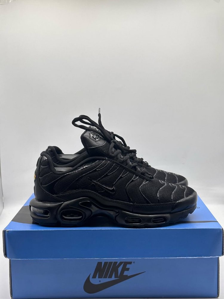 Nike Tn Triple Black Reflective