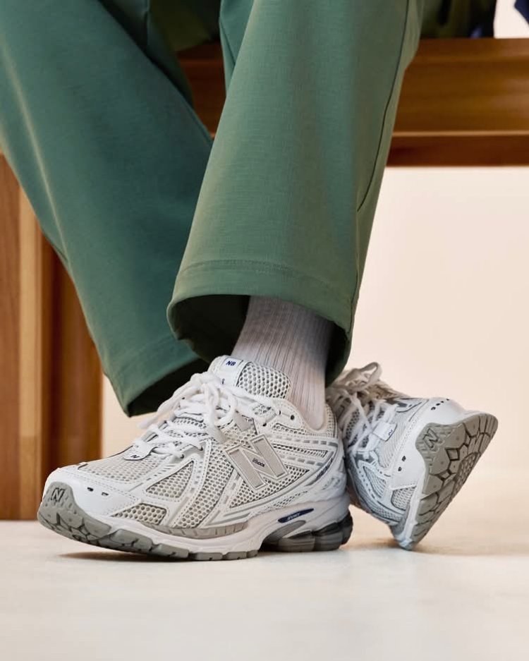 New Balance 1906 White