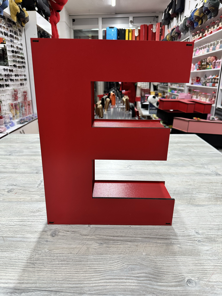 E Harfli Kırmızı Renk (Boş Kutu)