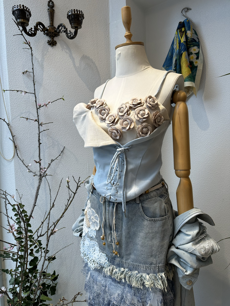 Çiçek aplikeli Vintage Büstiyer