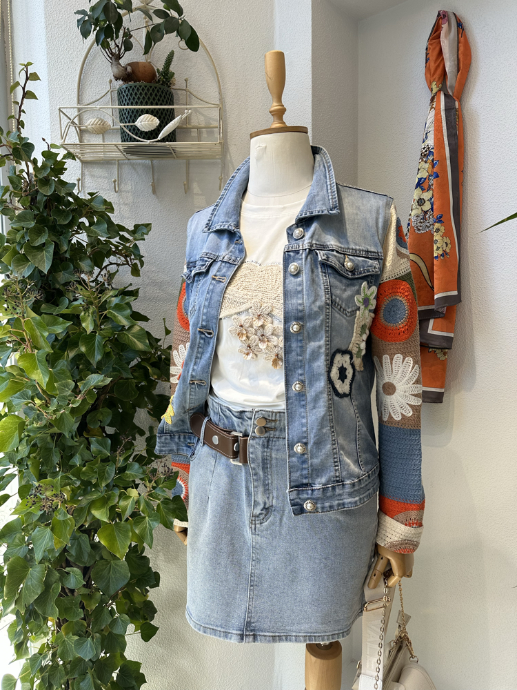 Çiçek Denim Ceket
