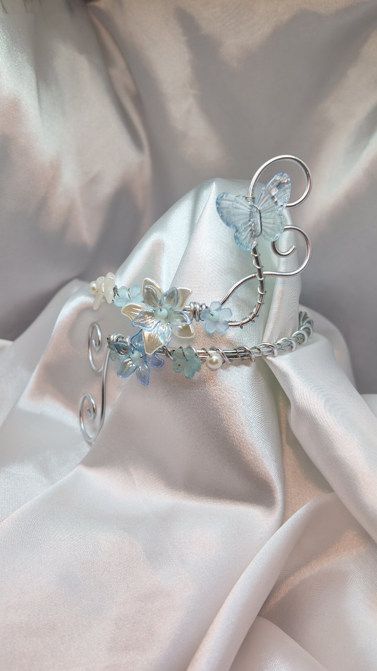 Mini Sky Armcuff