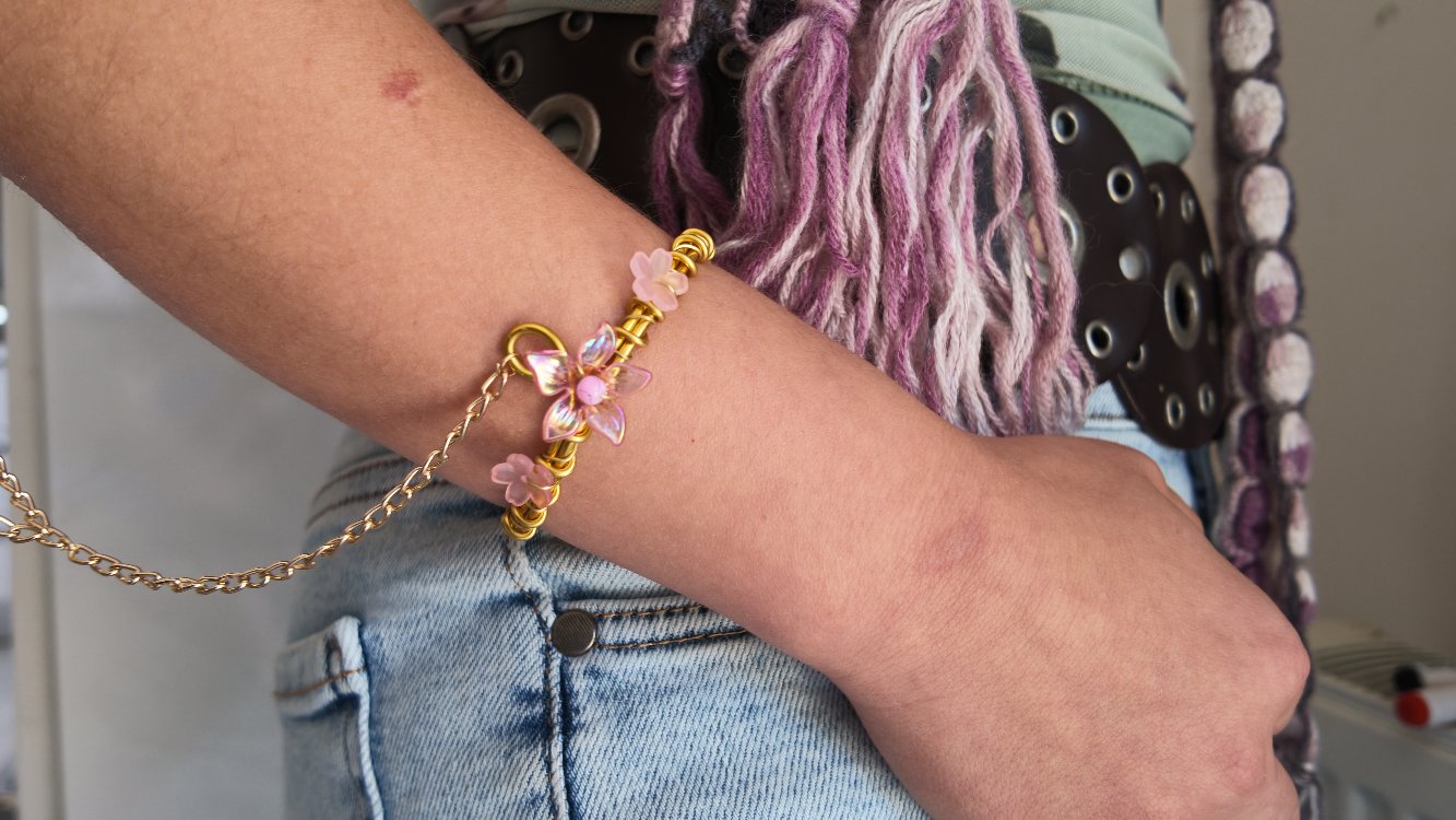 Zincir Detaylı Armcuff ve Bileklik