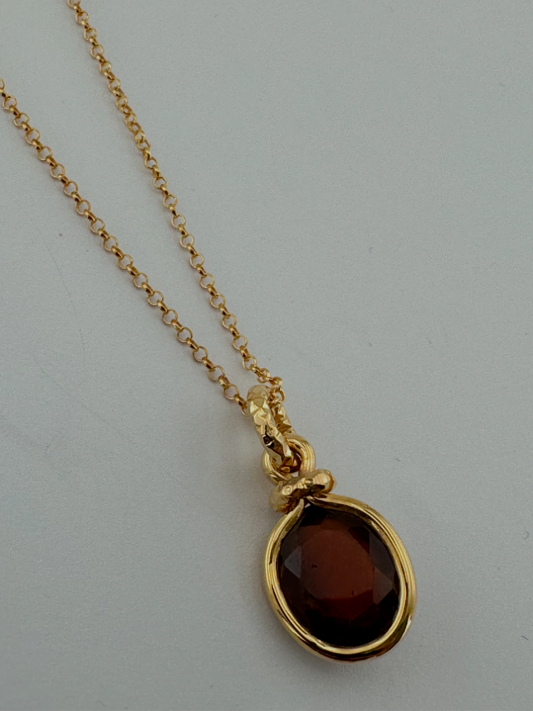 Garnet Drop Kolye