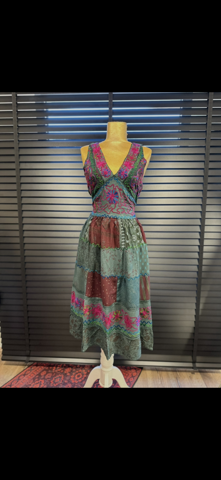 İthal %100 Rayon İpeksi Elbise