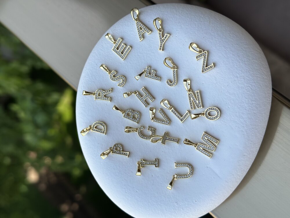 Xuping 14k harf kolye ucu