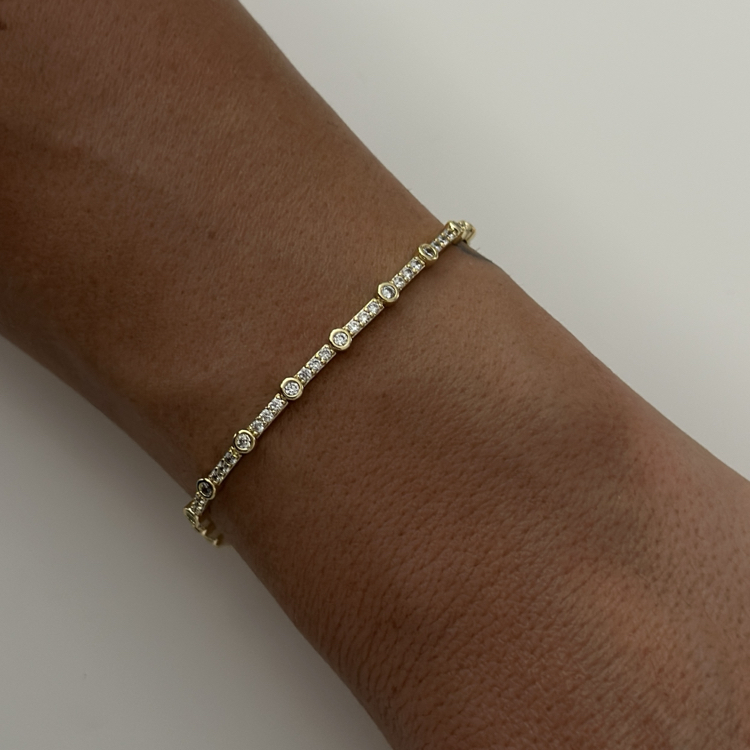 Xuping 14k mini taşlı sıvama model su yolu bileklik