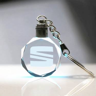 Kristal ledli araç logo anahtarlık