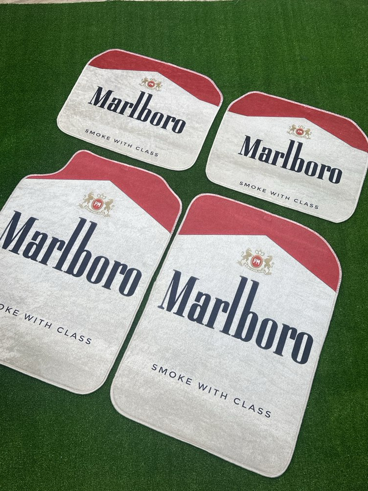 Marlboro Tasarımlı Premium Araç Paspas Seti – Beyaz Klasik Stil (4’lü Set)