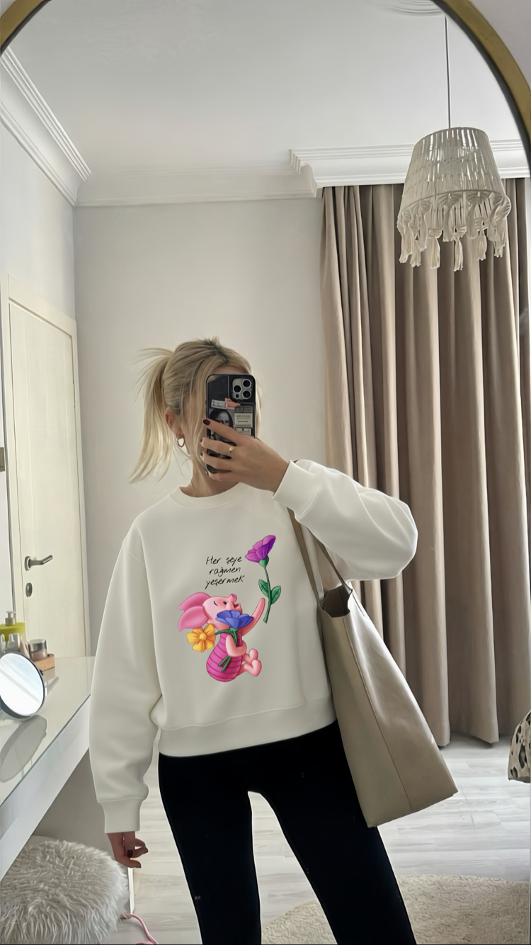 Her Şeye Rağmen Yeşermek – Oversize Sweatshirt
