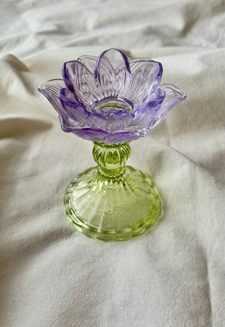 Lila Bloom Cam Mumluk