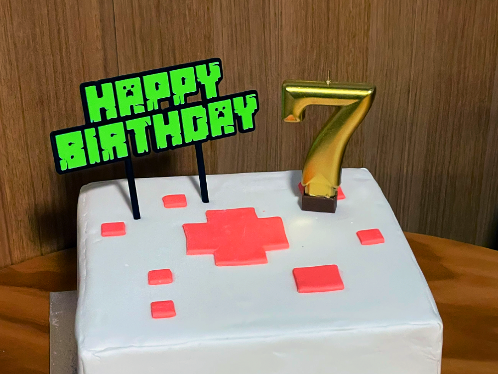 Minecraft Temalı Pasta Süsleme