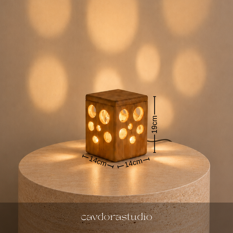 Masa Lambası - Model: CUBE
